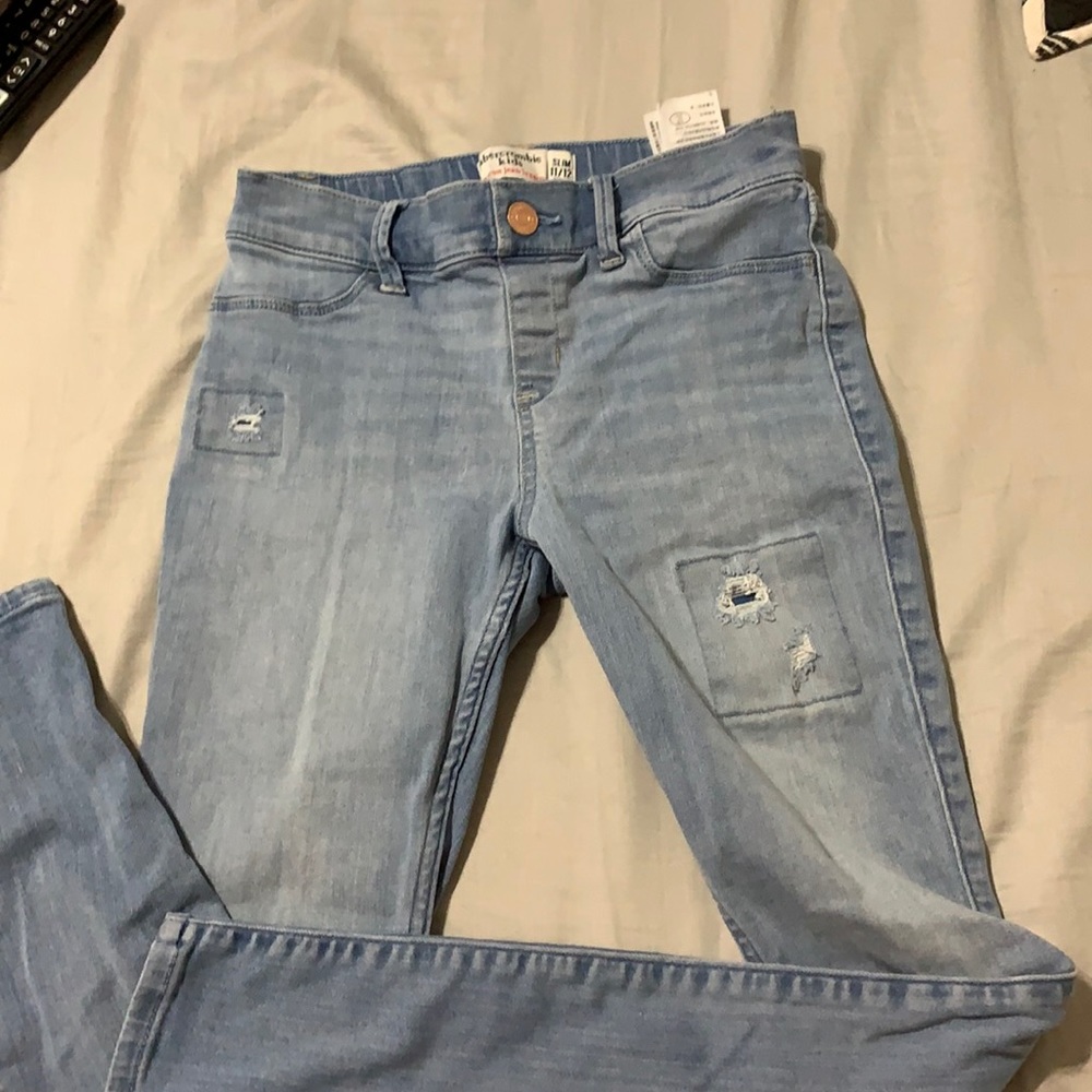 Abercrombie kids Pull on jeans